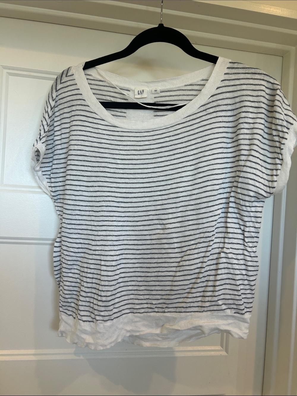 GAP White and Navy Striped Short Sleeve Tee